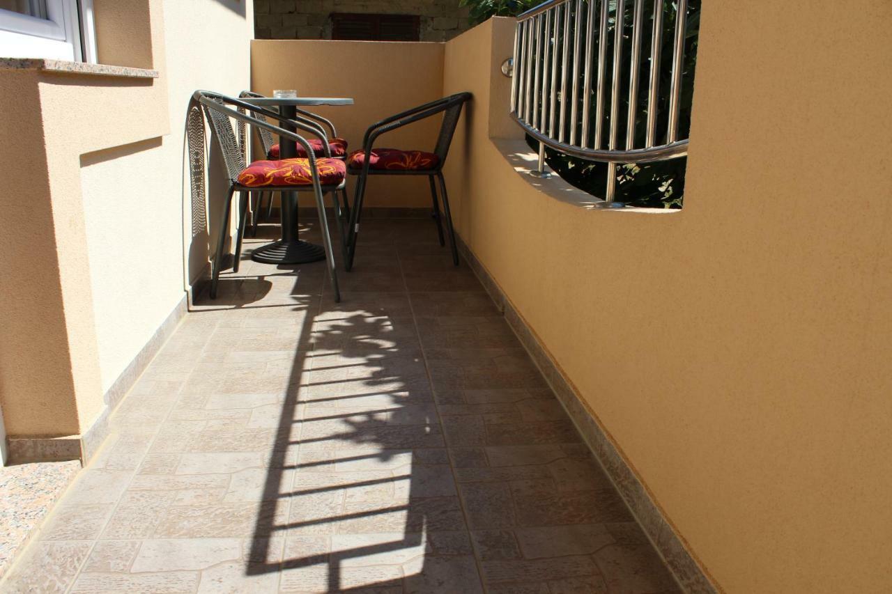 Apartment Lucy Zadar - Free Private Parking Exterior photo